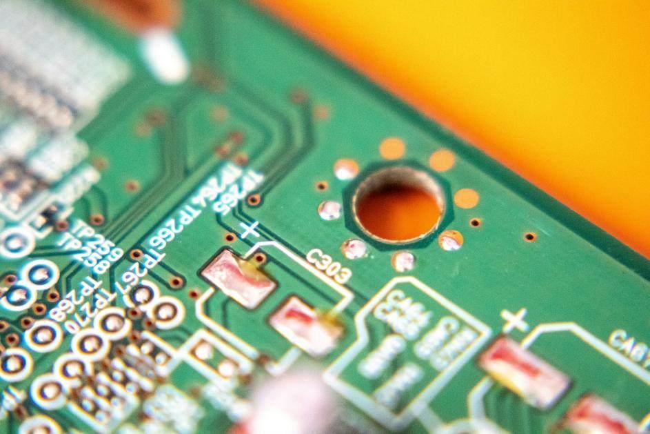 免費(fèi)PCB多層板打樣平臺有哪些