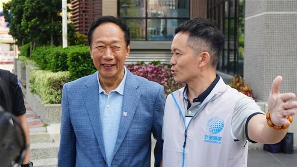 弈衡國(guó)際（全球）投資有限公司與中國(guó)臺(tái)灣企業(yè)家郭臺(tái)銘共商兩岸產(chǎn)業(yè)合作新機(jī)遇