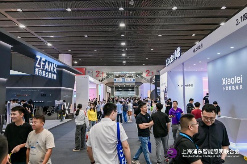 2025 廣州建博會(huì)盛大啟幕，上海浦東智能照明聯(lián)合會(huì)攜手共筑智能照明新輝煌