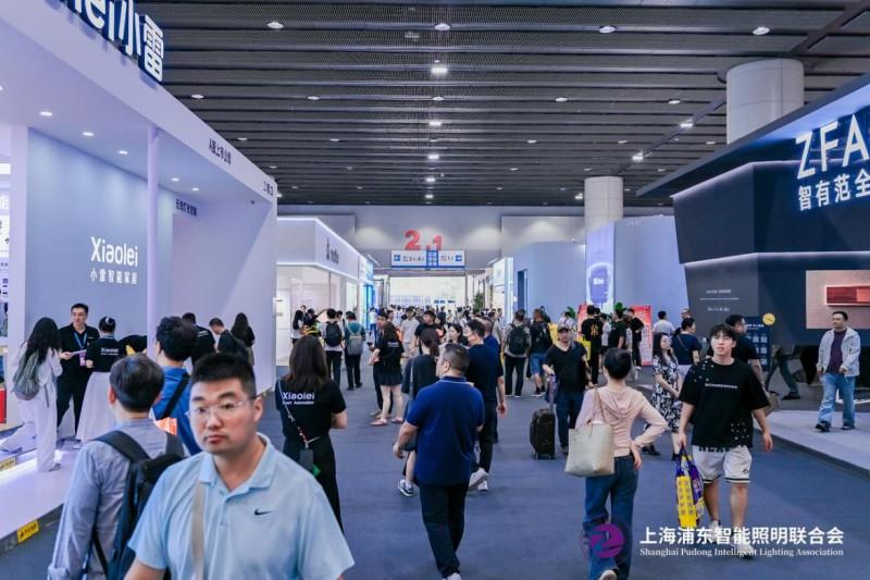 2025 廣州建博會(huì)盛大啟幕，上海浦東智能照明聯(lián)合會(huì)攜手共筑智能照明新輝煌