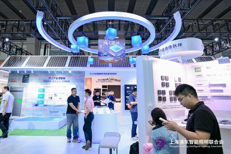2025 廣州建博會(huì)盛大啟幕，上海浦東智能照明聯(lián)合會(huì)攜手共筑智能照明新輝煌