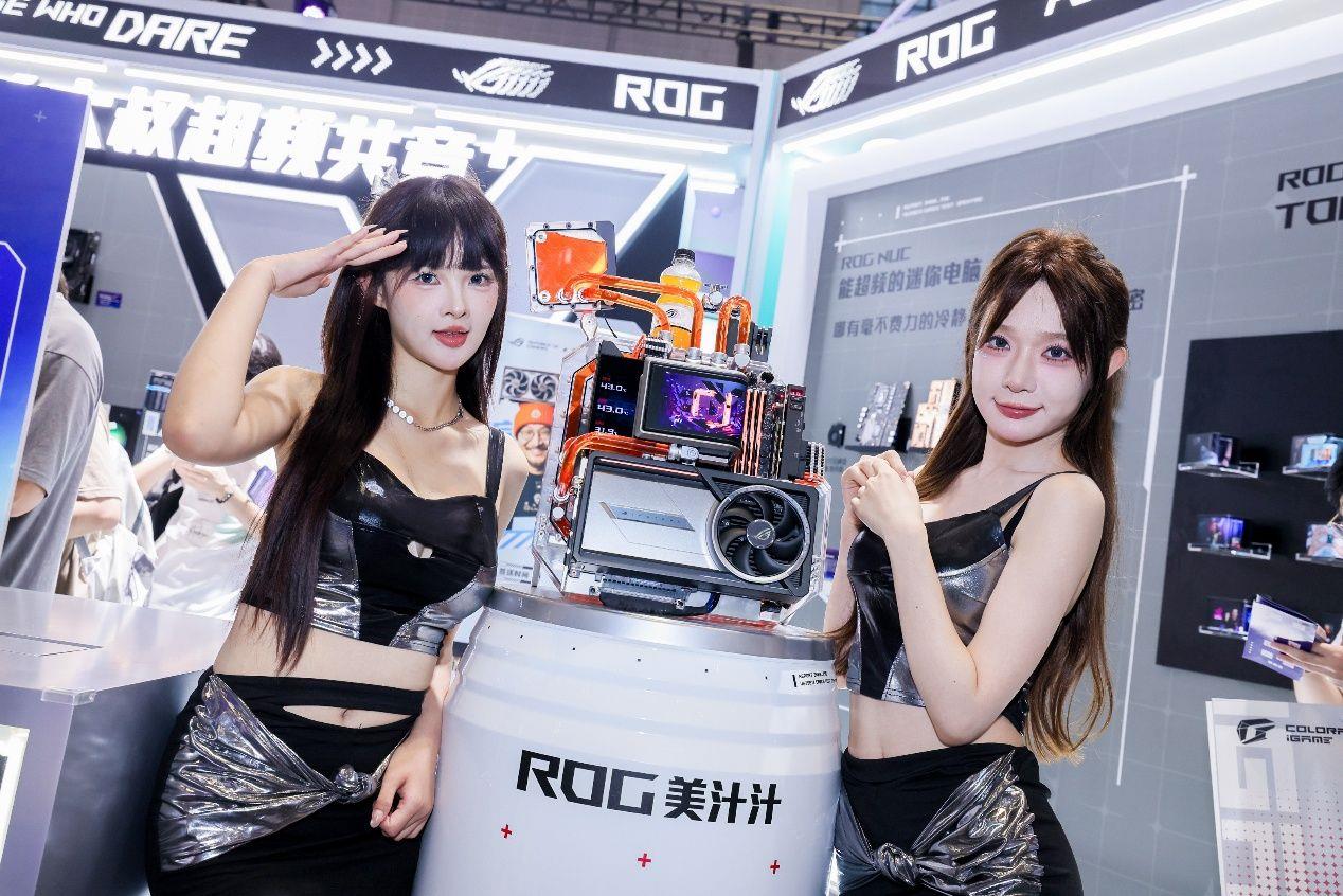 華碩主板撼動(dòng)BW2025 ROG玩+樂園引玩家狂歡