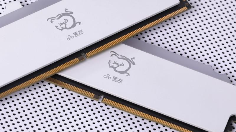 “居家避暑”裝機必備，云彣「煌」系列DDR5 7200 48GB內(nèi)存評測