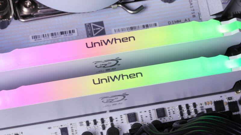 “居家避暑”裝機必備，云彣「煌」系列DDR5 7200 48GB內(nèi)存評測