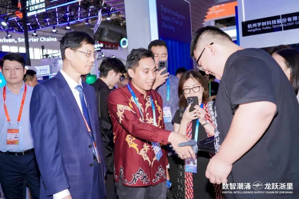 強(qiáng)腦科技合伙人何熙昱錦受邀參與鏈博會(huì)數(shù)字科技主題專題研討