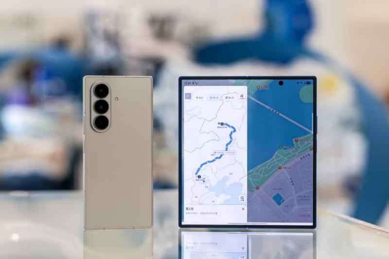 Galaxy AI引領(lǐng)折疊屏交互變革 三星Galaxy Z Fold7