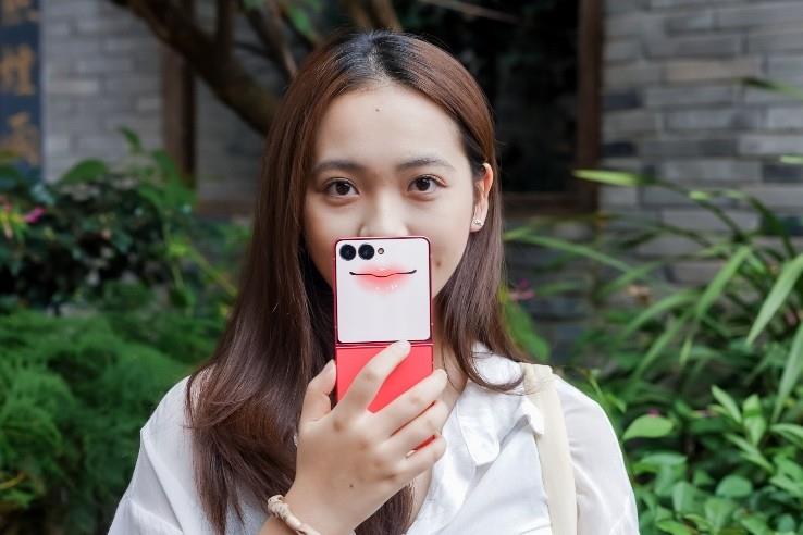 三星Galaxy Z系列影像沙龍成都站：專業(yè)級影像系統(tǒng)定格蓉城之美